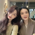 真实母女风韵犹存阿姨逼紧女儿配合默契靠谱